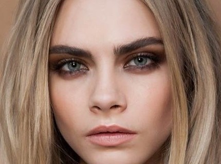 Μην κουράζεσαι πολύ με τα φρύδια σου