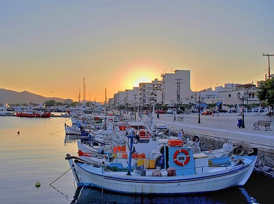 Επίδειξη τοξοβολίας στην παραλία Καρύστου