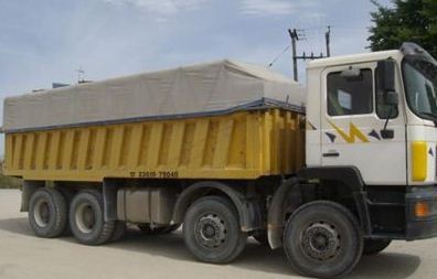 Βασιλικό: Έκλεψαν δύο τετραξονικά φορτηγά από επιχείρηση