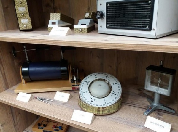 ΑΛΙΒΕΡΙ: Εγκαινιάστηκε καταπληκτικό Σχολικό Μουσείο (pics)