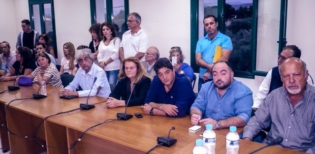 Άνοιξαν ...μέτωπα στην κοινωνία της Χαλκίδας για τα προσφυγόπουλα