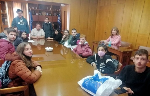 ΧΑΛΚΙΔΑ: Επίσκεψη μαθητών στο Επιμελητήριο Εύβοιας