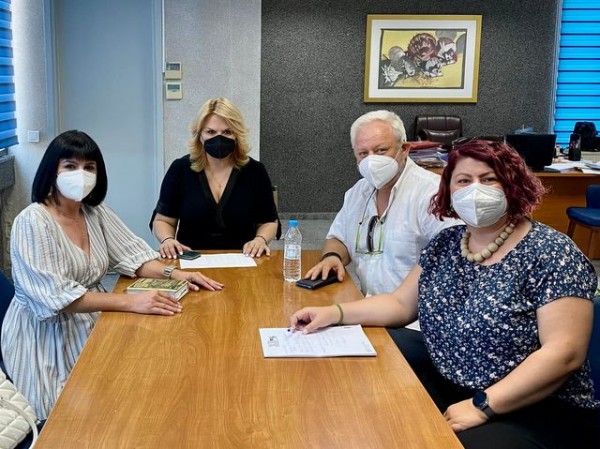 ΔΗΜΟΣ ΧΑΛΚΙΔΕΩΝ: Η Δήμαρχος επανέλαβε την υπόσχεση ότι δεν θα μείνει κανένα σχολείο χωρίς καθαρίστρια