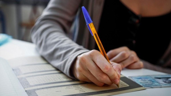 ΠΑΝΕΛΛΗΝΙΕΣ 2025 - ΓΕΝΙΚΑ ΛΥΚΕΙΑ: Η δημιουργικότητα το φετινό θέμα στη Νεοελληνική Γλώσσα και Λογοτεχνία