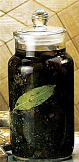 Μαύρες ελιές σε άλμη