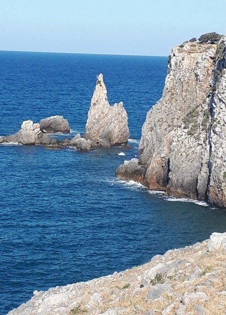 ΚΡΥΑ ΒΡΥΣΗ ΒΟΡΕΙΑ ΕΥΒΟΙΑ: Παραθαλάσσιος οικισμός με ... ιστορική ομορφιά (video)