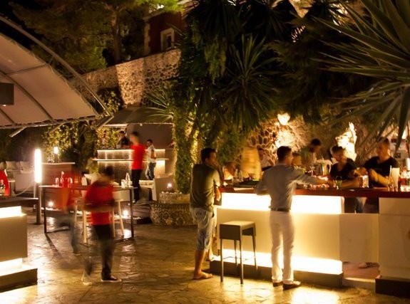 ΧΑΛΚΙΔΑ: Νέα εποχή για το Stavento bar restaurant