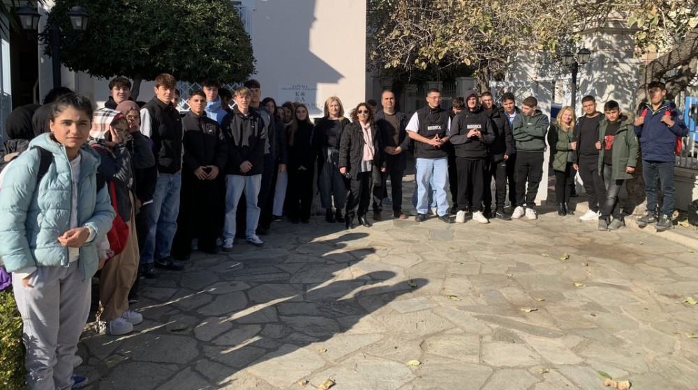 Οι μαθητές του Λυκείου Δροσιάς ενημερώθηκαν για την τεχνητή νοημοσύνη