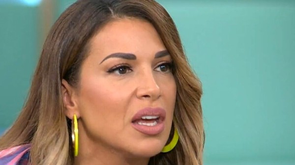 Ελένη Χατζίδου: Έχω δει UFO όταν πήγαινα Αμαλιάδα!