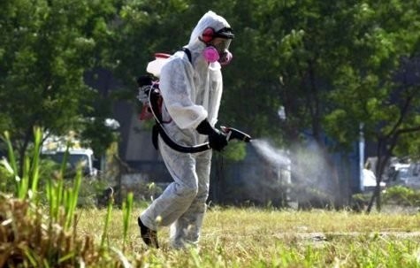 Ο Δήμος Χαλκιδέων ξεκίνησε μόνος του τις κουνουποκτονίες