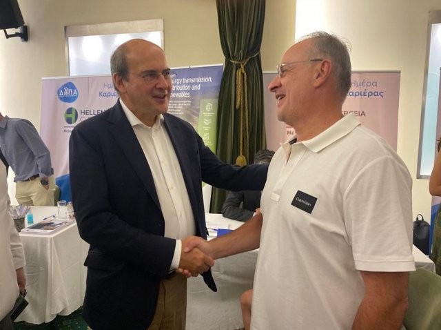 Ο Κωστής Χατζηδάκης στην ημέρα καριέρας στη Χαλκίδα