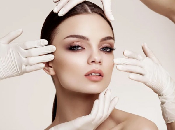 Με μέτρο οι πλαστικές