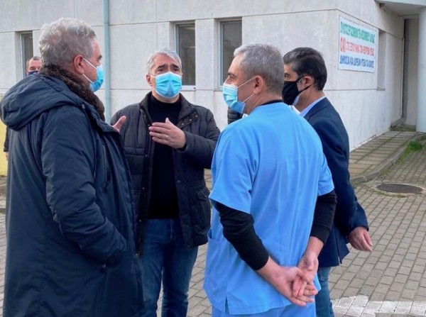 Κεδίκογλου και Σερέτης επισκέφτηκαν το Κέντρο Υγείας Ιστιαίας