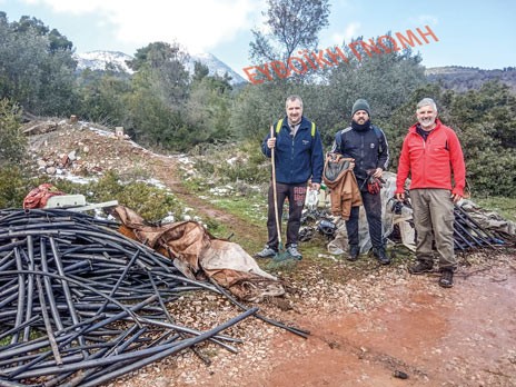 ΣΥΛΛΟΓΟΣ ΣΙΔΕΡΙΤΗΣ: Μάζεψαν ... βόμβες από τη Ριτσώνα