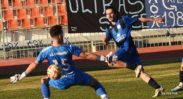 Ο Πάρης Λάζρι επιλέγει τον επόμενο σταθμό στην ποδοσφαιρική του πορεία