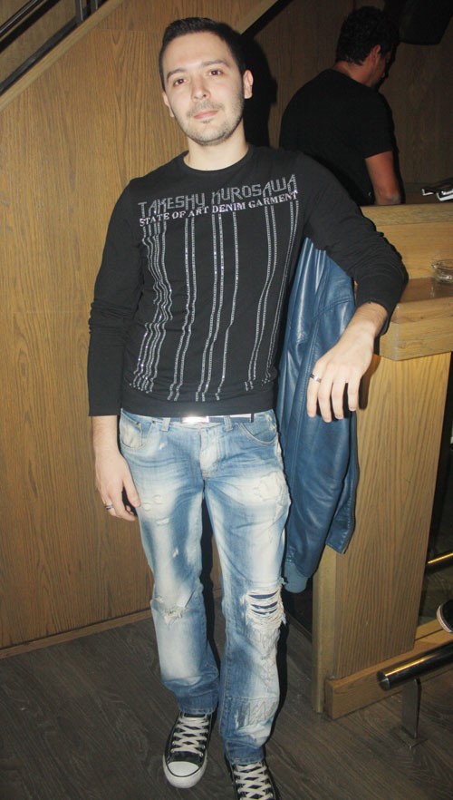 Γκλάμουρ και θεωρία