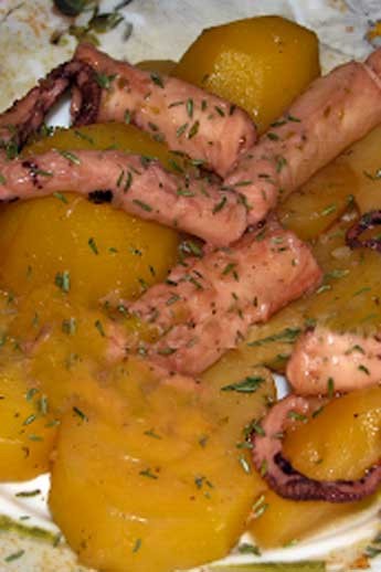 Χταποδάκι λεμονάτο με πατάτες