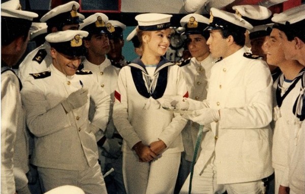 Οι ... Αλίκες στο Ναυτικό!