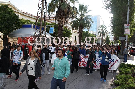 ΧΑΛΚΙΔΑ: Τεράστια πορεία διαμαρτυρίας μαθητών