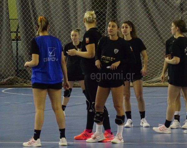 ΧΑΛΚΙΔΑ FINAL 4 ΧΑΝΤΜΠΟΛ ΓΥΝΑΙΚΩΝ: Εικόνες από το ...pregame