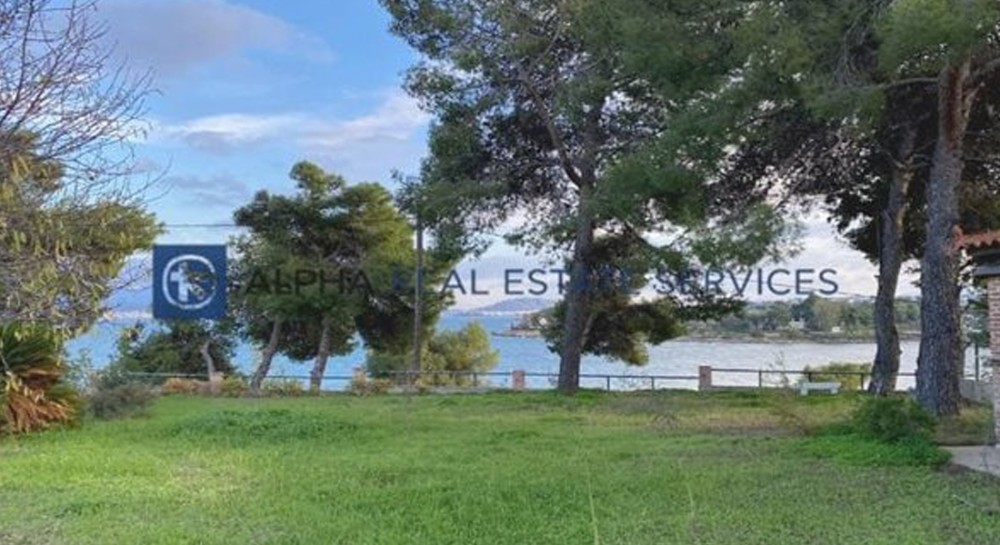 ΕΥΚΑΙΡΙΑ! Πωλείται συγκρότημα κατοικιών με μοναδική θέα στον Ευβοϊκό