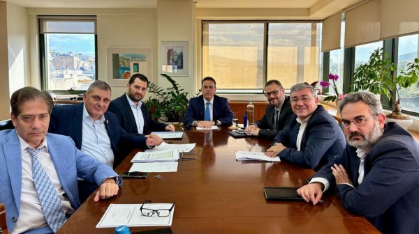 Σπανός και Κούκουζας συναντήθηκαν  με τον Υπουργό Περιβάλλοντος και Ενέργειας Σταύρο Παπασταύρου