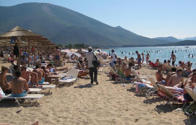 ΠΕΡΙΦΕΡΕΙΑ: Εξαιρετικά τα νερά στις πλαζ της Εύβοιας