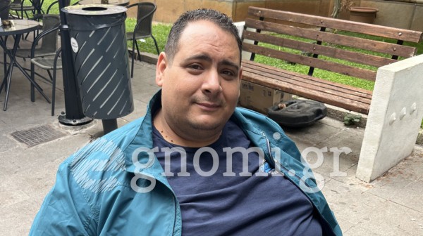 Ηρθε από τη Στενή στη Χαλκίδα για καφεδάκι και μίλησε για τις ...δυσκολίες της δουλειάς του!