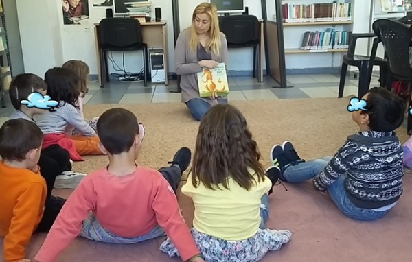 ΚΑΘΕΝΟΙ: Δράση αφιερωμένη στις μαμάδες για τα παιδιά του Νηπιαγωγείου Τριάδας