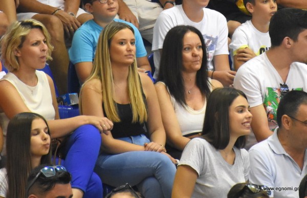 EUROBASKET U-20: Η Χαλκίδα ...αγαπά την πατρίδα