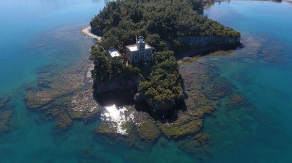 ΧΑΛΚΙΔΑ: Κόλλησε μία πλοηγίδα  στη θαλάσσια περιοχή του Φάρου Κακής Κεφαλής