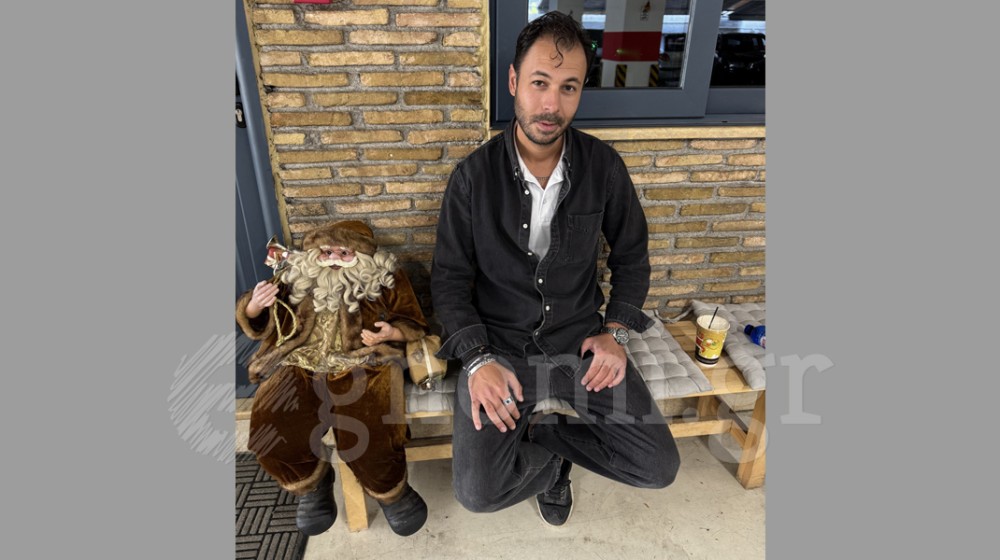 ΑΡΓΥΡΗΣ ΘΑΛΑΣΣΗΣ: Η δική του κοσμοθεωρία για τις γιορτές των Χριστουγέννων