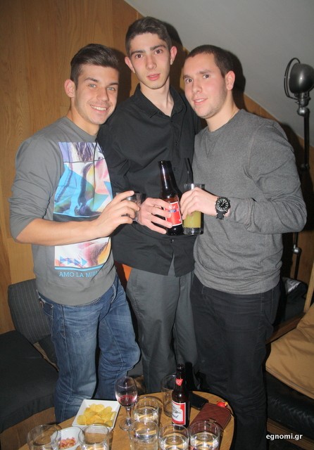 Σε πρόγραμμα από ...Δευτέρα