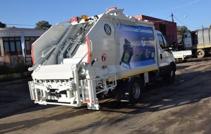 Νέο ευέλικτο απορριμματοφόρο όχημα στο δυναμικό του Δήμου Χαλκιδέων