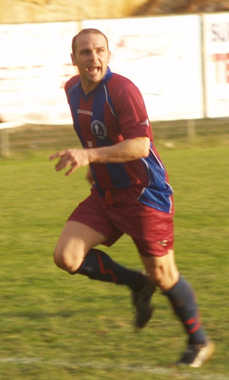 ΣΚΥΡΟΣ-ΔΥΣΤΟΣ 0-2: Επιτυχής ... απόβαση στο νησί