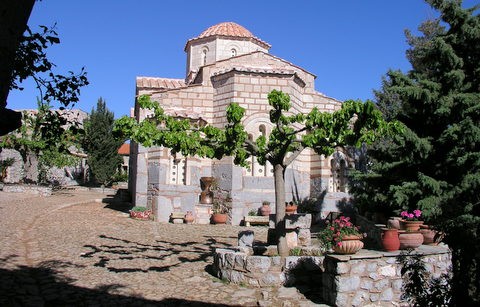 Ληστρική επίθεση σε μοναστήρι της Θήβας