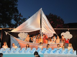 Καράβι γεμάτο ελπίδα το Κατηχητικό σχολείο