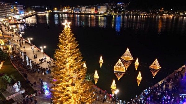 ΔΗΜΟΣ ΧΑΛΚΙΔΕΩΝ: Εκδηλώσεις για την φωταγώγηση των Χριστουγεννιάτικων Δένδρων στις Δημοτικές Ενότητες