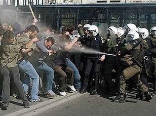 Το γιαούρτι απειλή, τα χημικά τι;