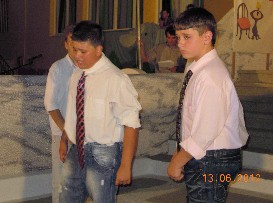 Είπαν αντίο στο σχολείο με ...Μαυρογιαλούρο