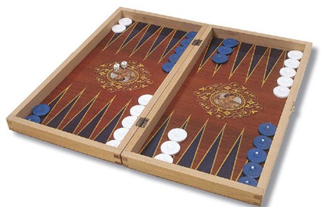 Εστελνε απειλητικά e-mail γιατί έχανε στο τάβλι!