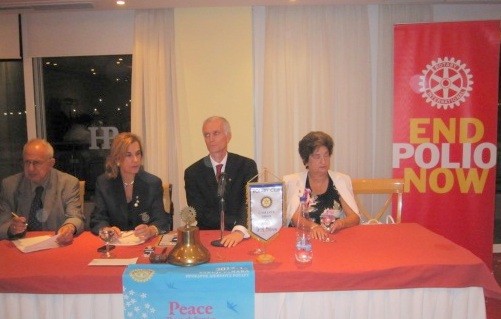 Πανηγυρική συνεστίαση με ομιλητή ψυχολόγο