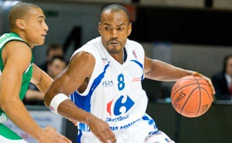 Σοκ ξανά στο UCLA με αυτοκτονία πρώην παίκτη της Λίγκας