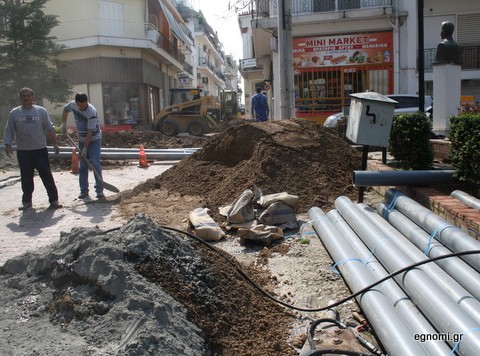 Εργοτάξιο και η Χατζοπούλου