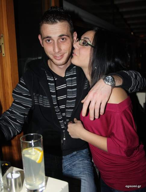 Φιλί για το ...ξεψάρωμα