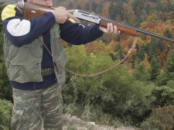 Ανανέωση αδειών κατοχής κυνηγετικών όπλων