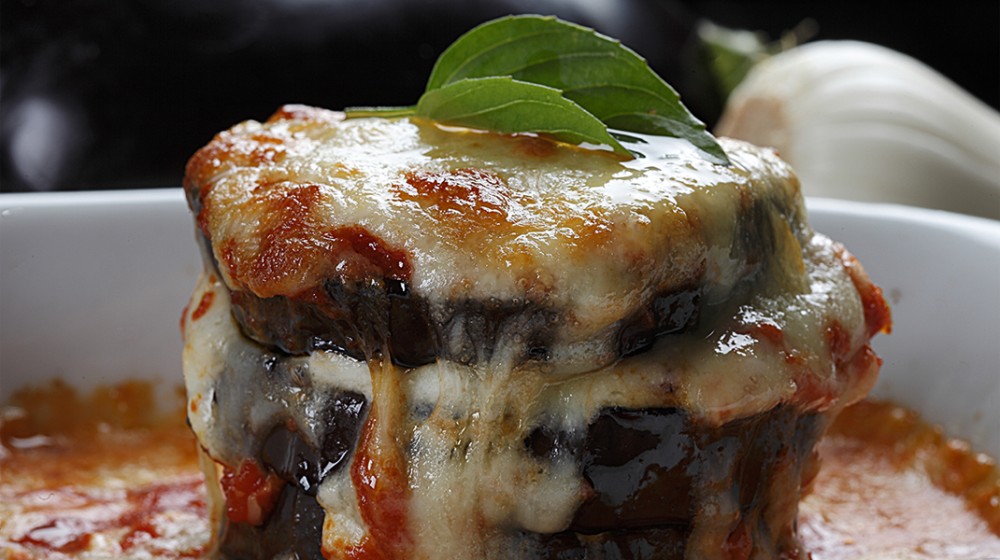 Μελιτζάνες με μοτσαρέλα