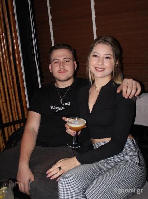 Το σαββατόβραδο κάνουν αυτό που τους χαλαρώνει