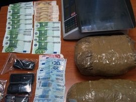 Είχε πλαστά 20ευρα και χασισάκι!