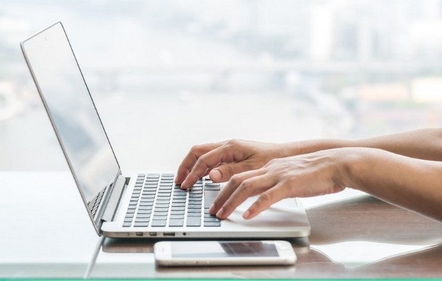 Eπιδότηση 200 ευρώ για αγορά τεχνολογικού εξοπλισμού